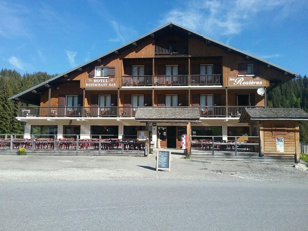Hotel Restaurant Les Rosieres Manigod Exteriör bild